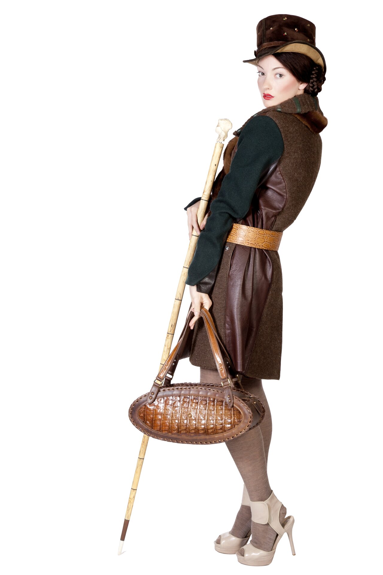 Tweed-Mantel Rückansicht mit Kroko-Tasche